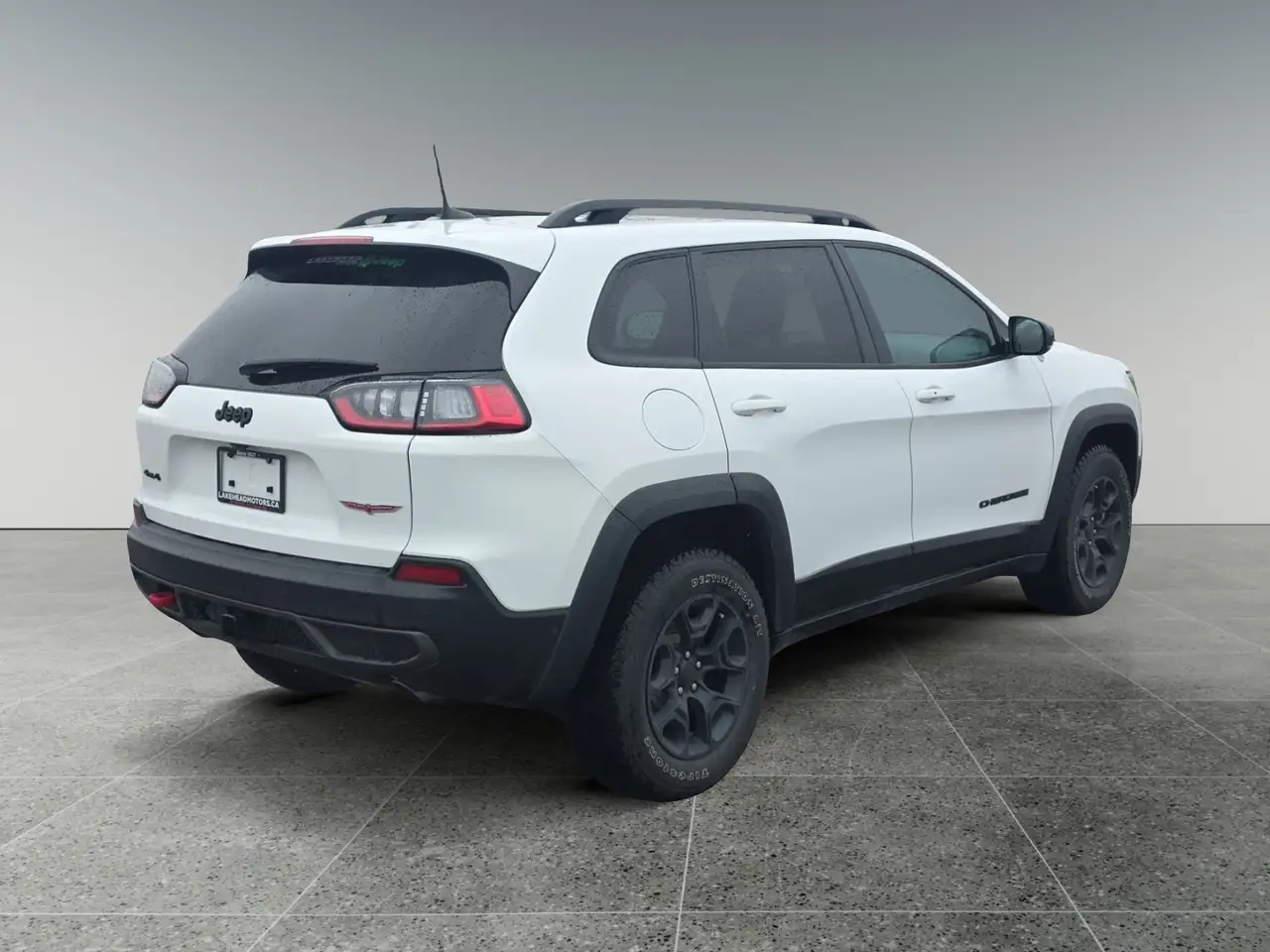 Jeep Cherokee снимка Jeep Cherokee
