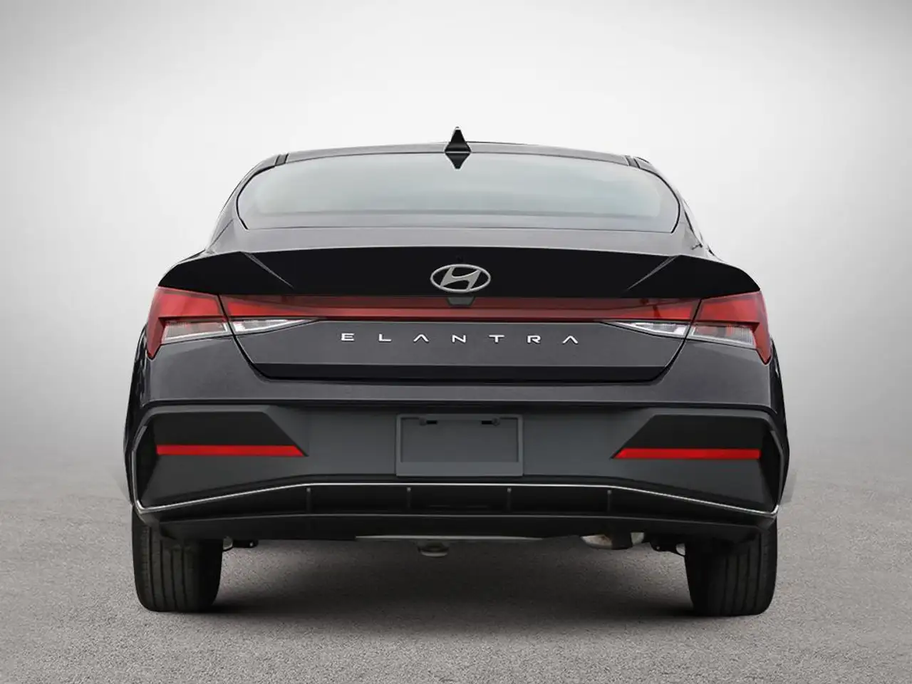 Hyundai ELANTRA photo Hyundai ELANTRA