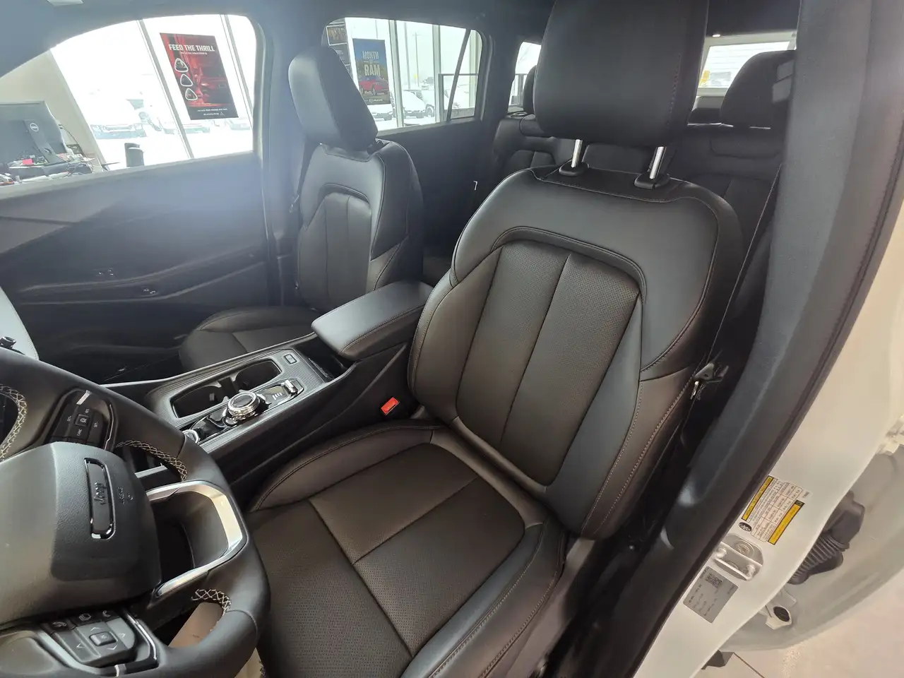 Jeep Cherokee photo Jeep Cherokee