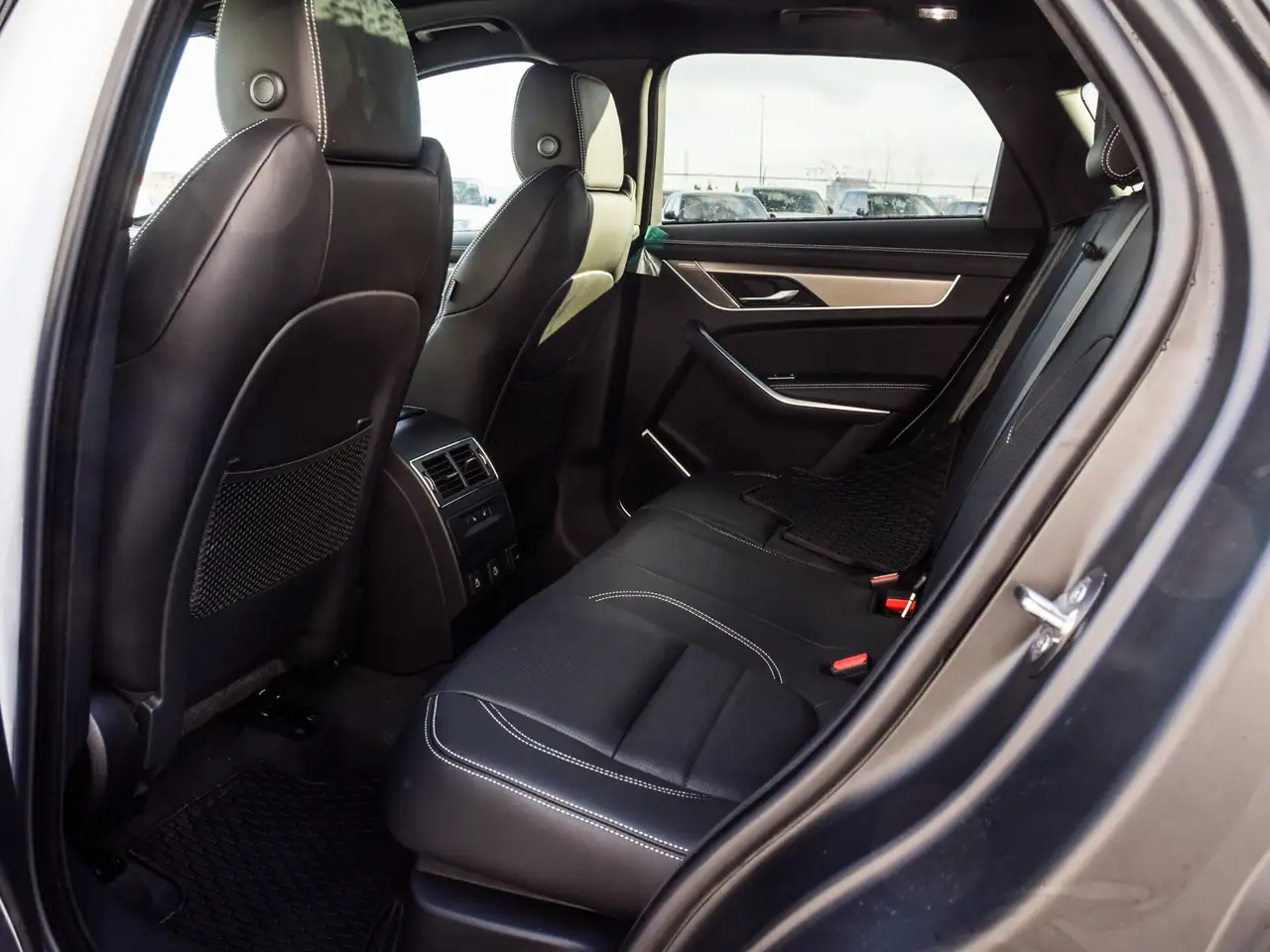 Jaguar F-Pace fotografie Jaguar F-Pace