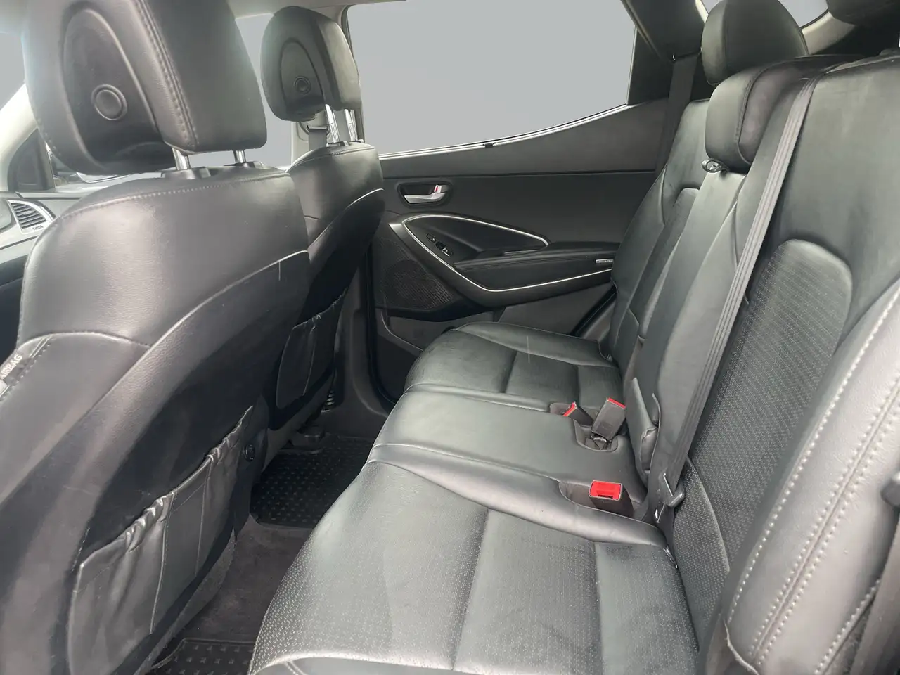 Hyundai SANTA FE photo Hyundai SANTA FE