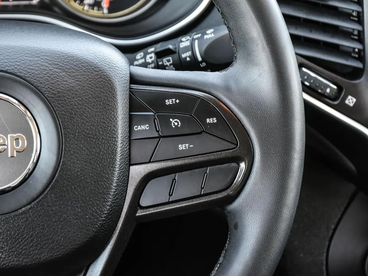 Jeep Cherokee fotografie Jeep Cherokee