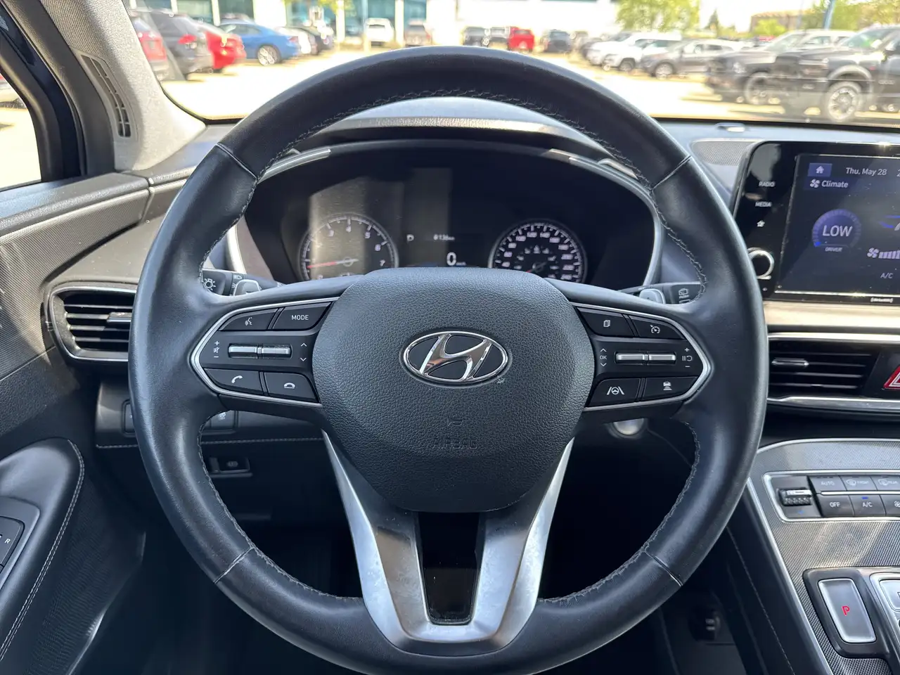 Hyundai SANTA FE photo Hyundai SANTA FE