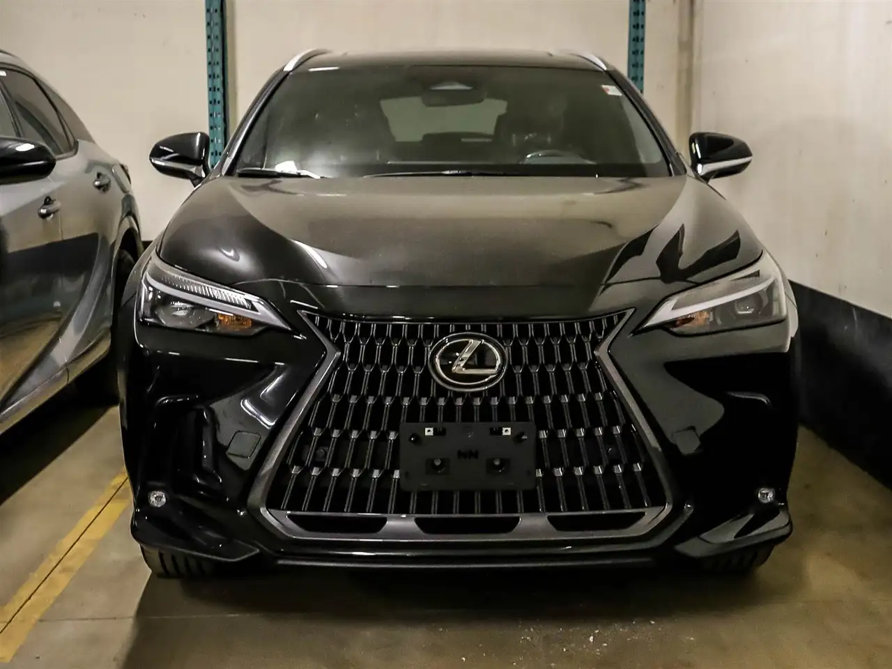 Lexus NX снимка Lexus NX