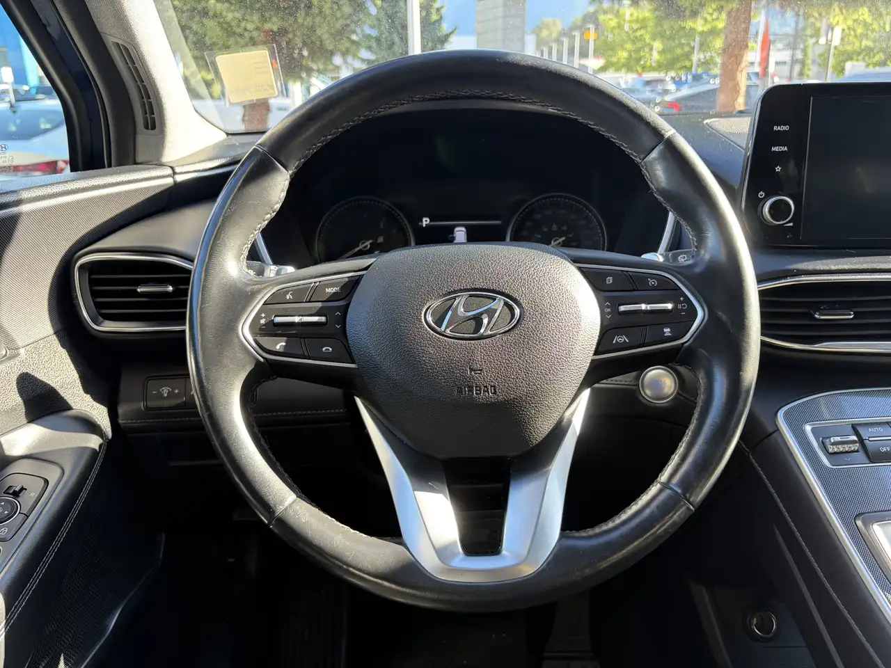 Hyundai SANTA FE photo Hyundai SANTA FE