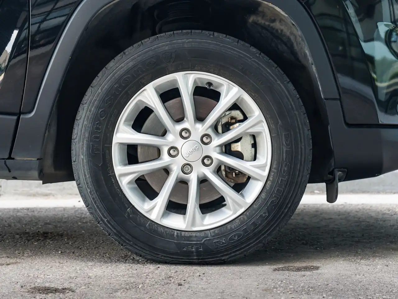 Jeep Cherokee photo Jeep Cherokee