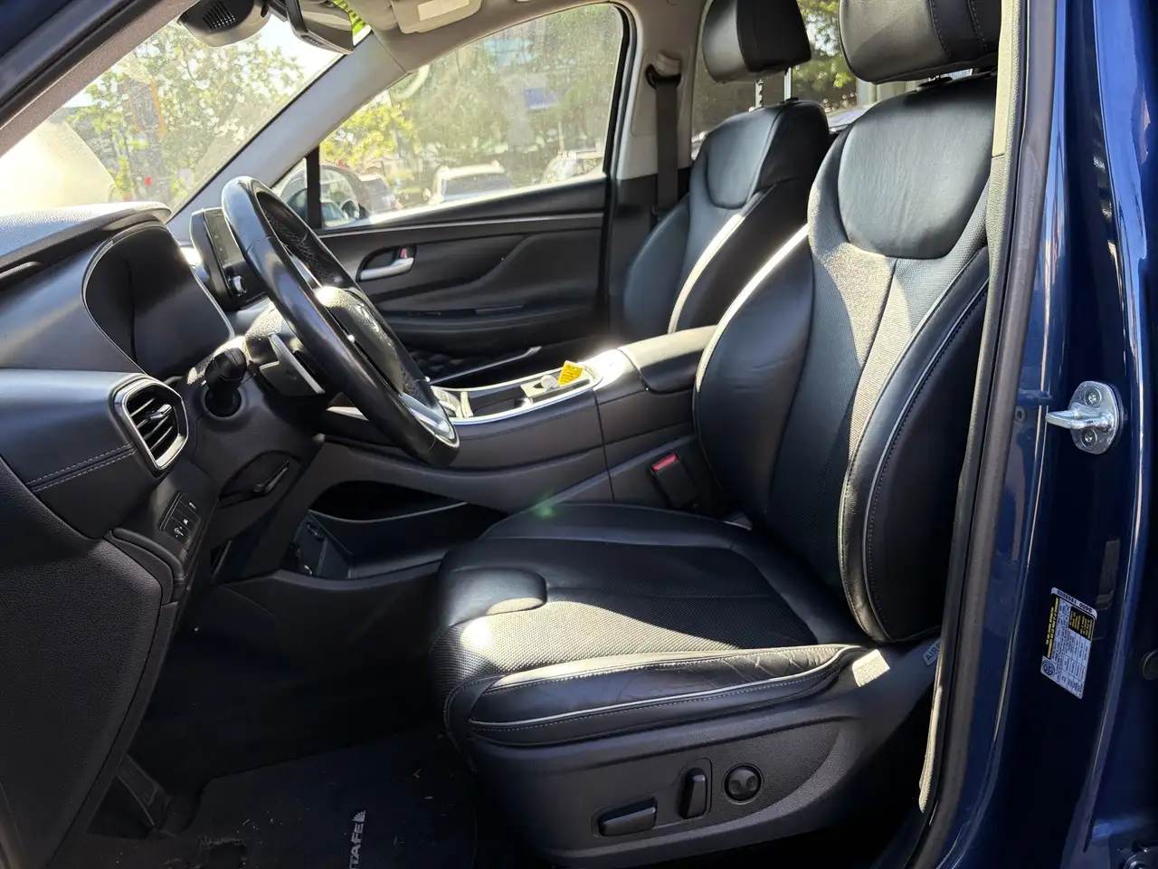 Hyundai SANTA FE photo Hyundai SANTA FE