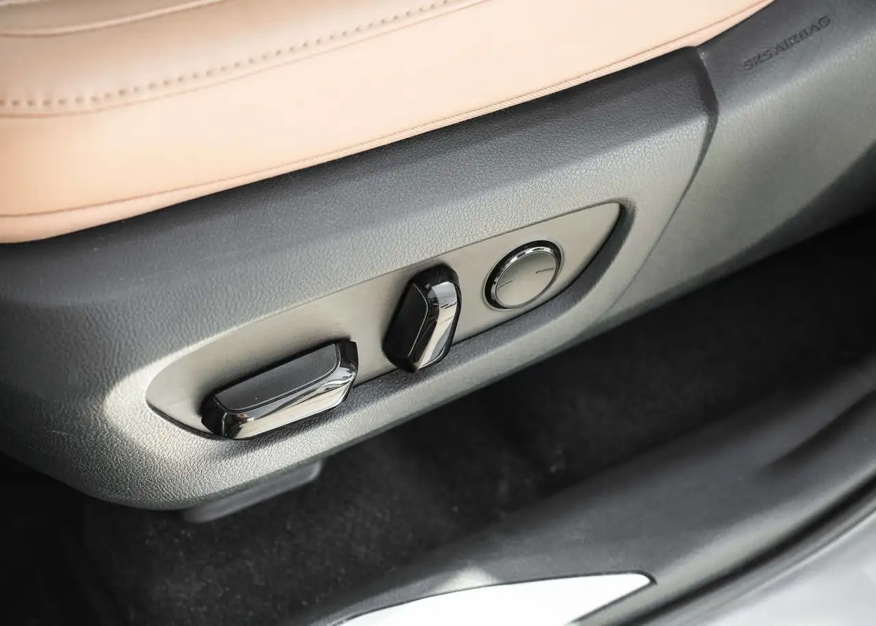 Lexus NX fotografie Lexus NX