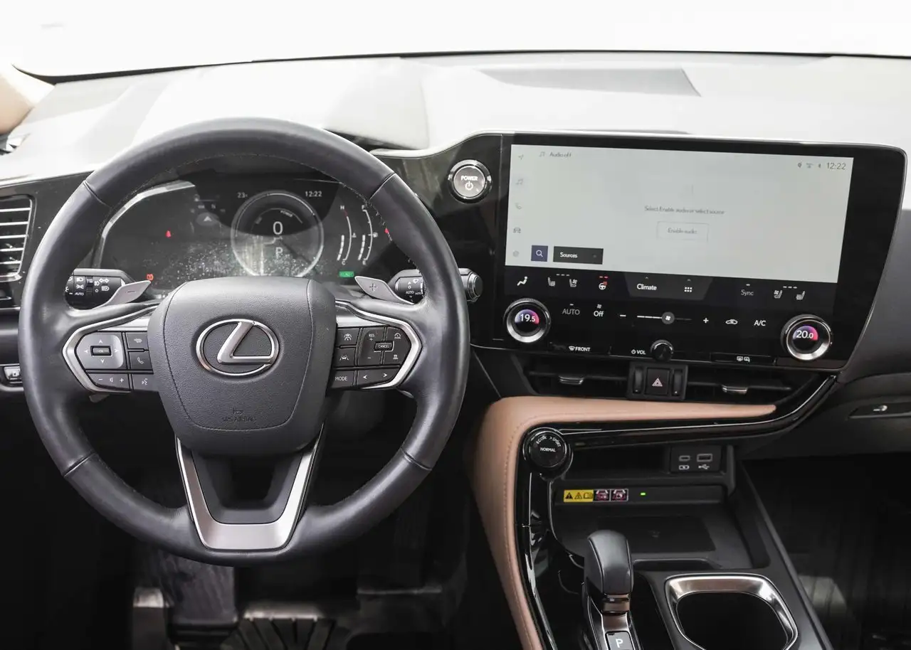 Lexus NX fotografie Lexus NX