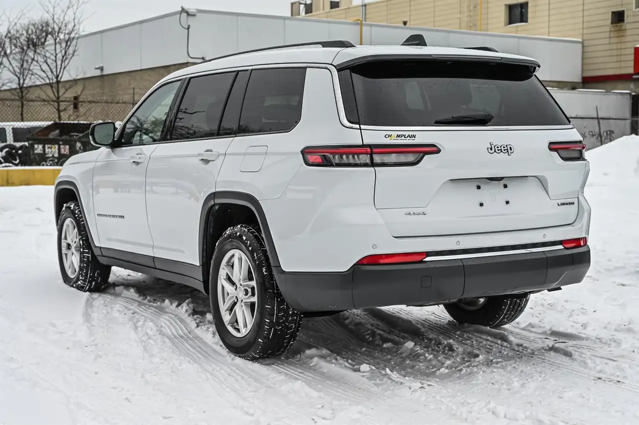 Jeep Grand Cherokee снимка Jeep Grand Cherokee