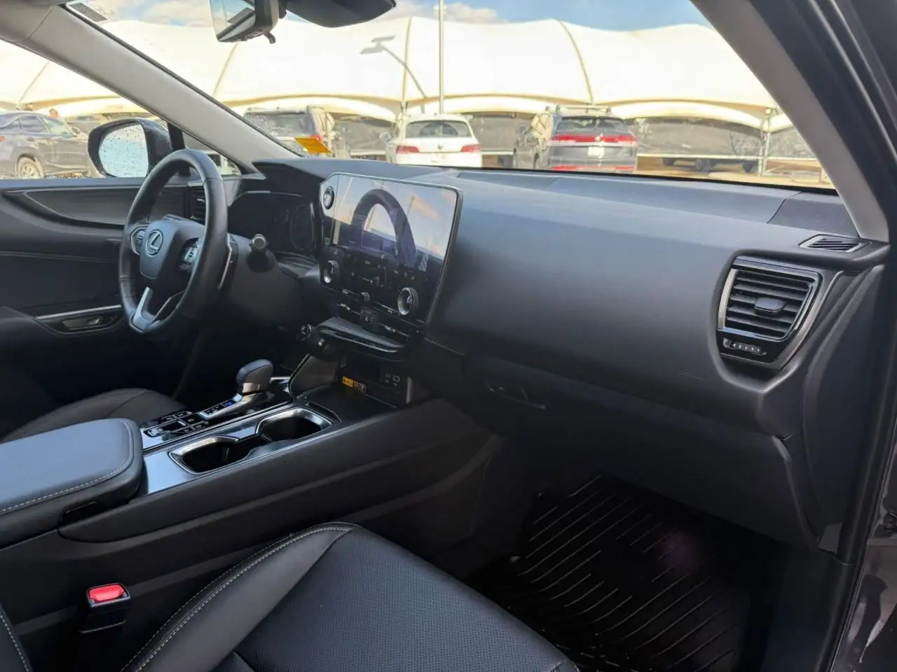 Lexus NX fotografie Lexus NX