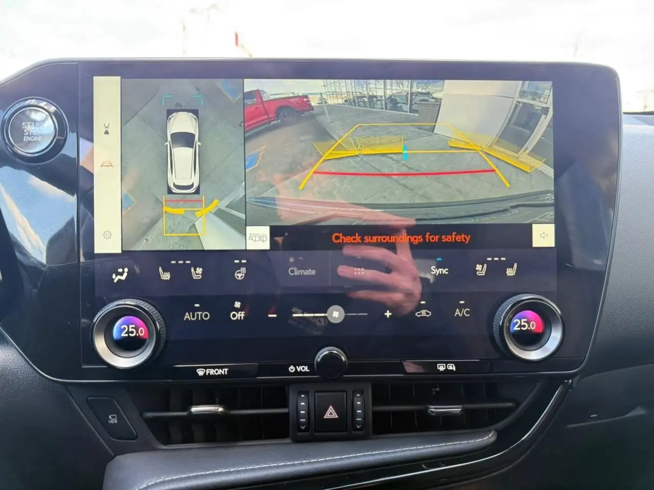 Lexus NX fotografie Lexus NX