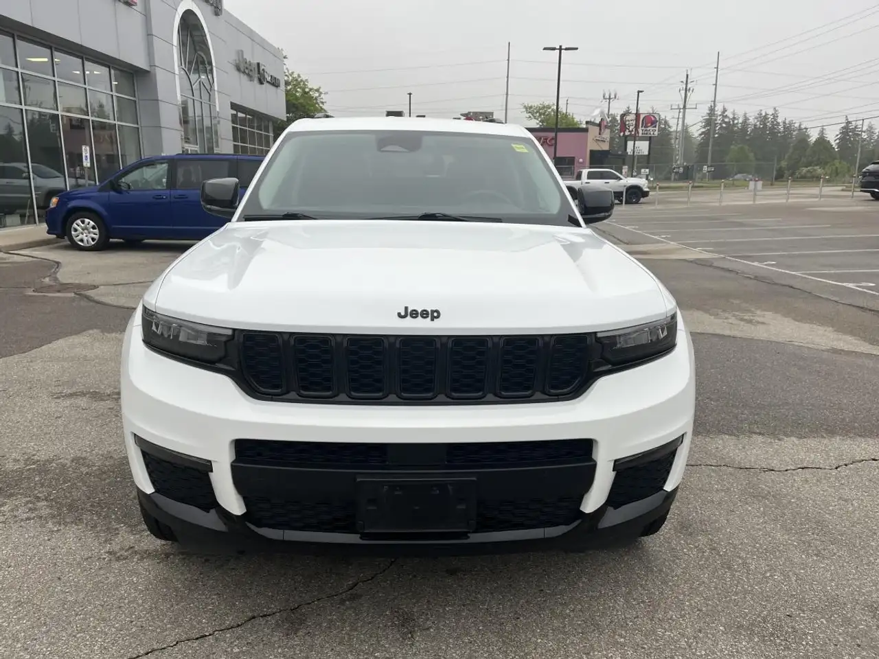 Jeep Grand Cherokee снимка Jeep Grand Cherokee