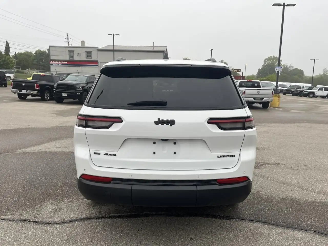 Jeep Grand Cherokee снимка Jeep Grand Cherokee