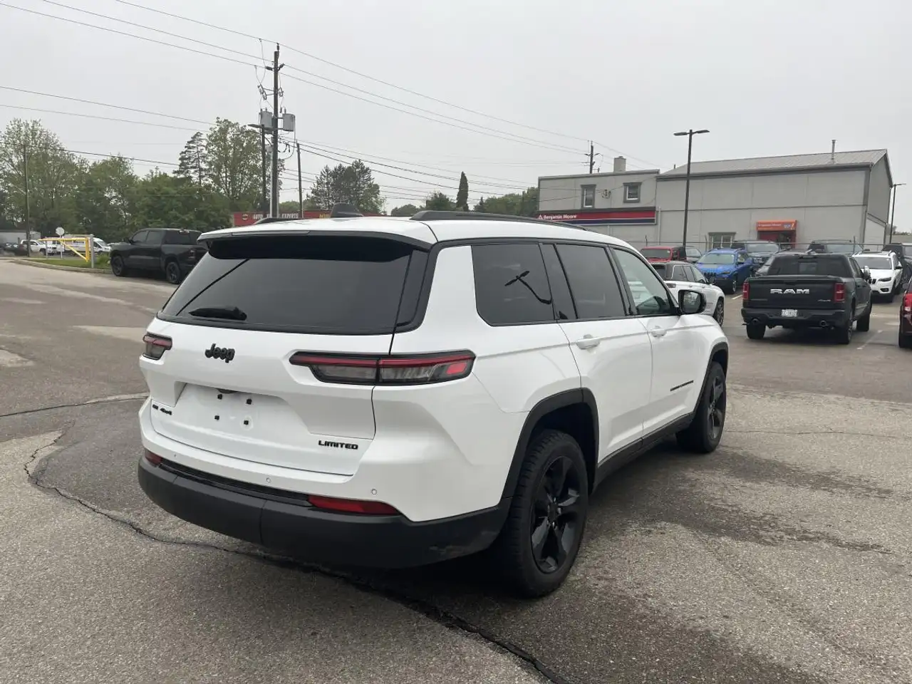 Jeep Grand Cherokee снимка Jeep Grand Cherokee