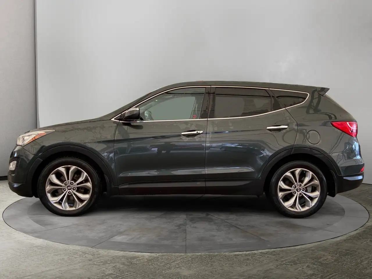 Hyundai SANTA FE снимка Hyundai SANTA FE