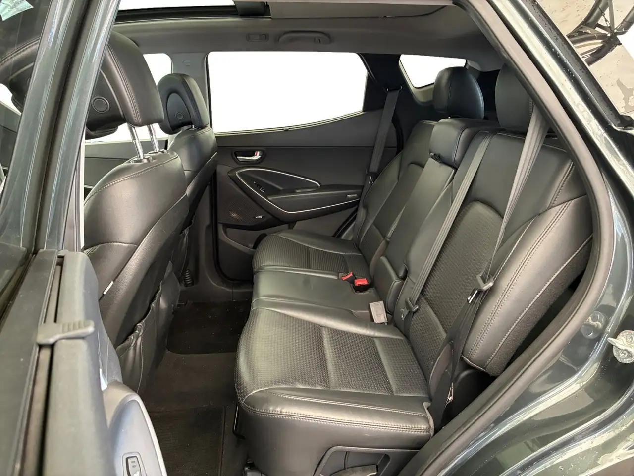 Hyundai SANTA FE снимка Hyundai SANTA FE