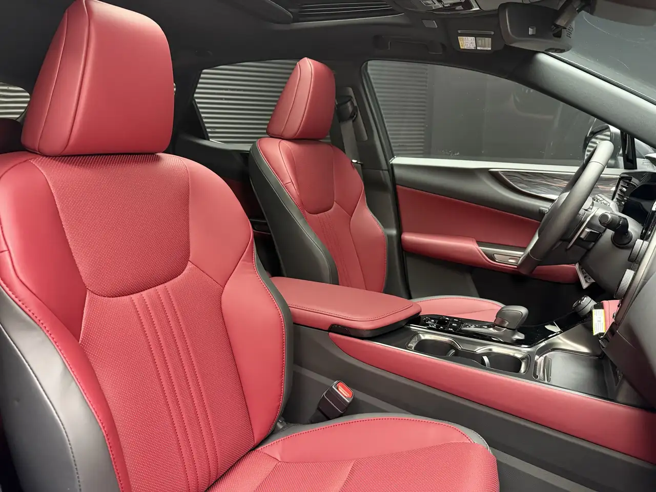 Lexus NX photo Lexus NX