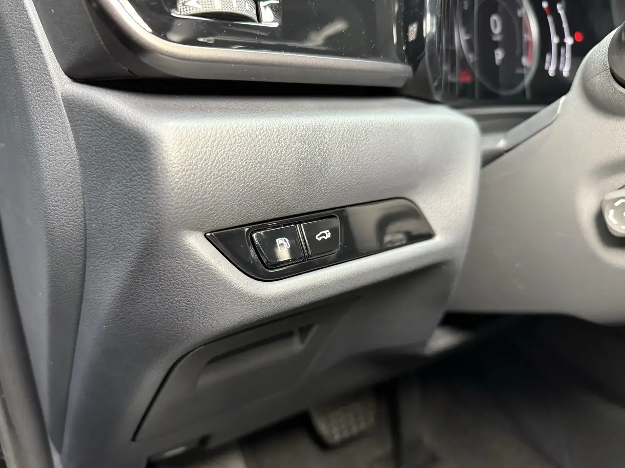 Lexus NX снимка Lexus NX