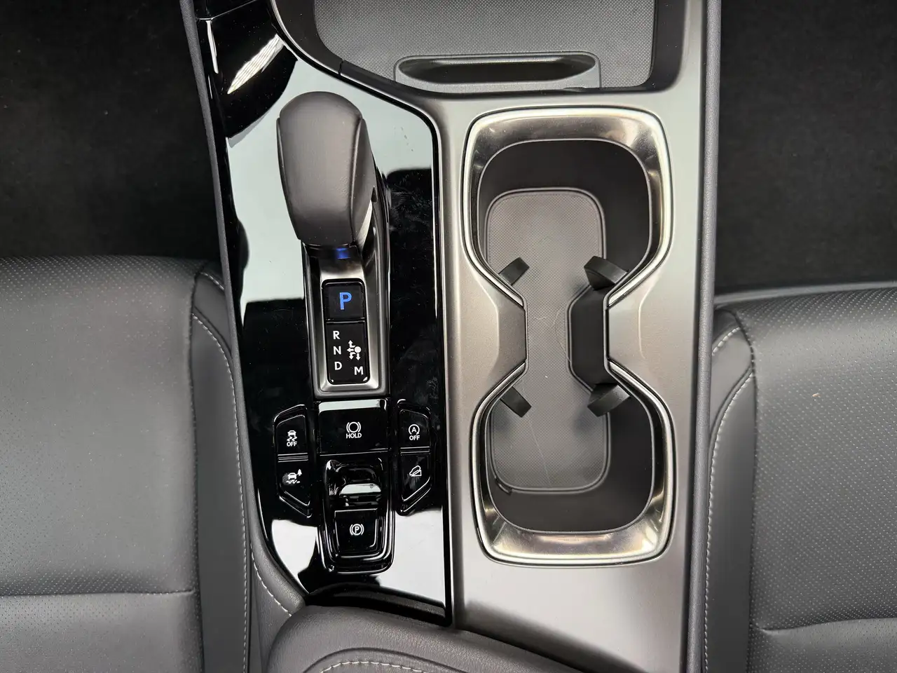 Lexus NX снимка Lexus NX
