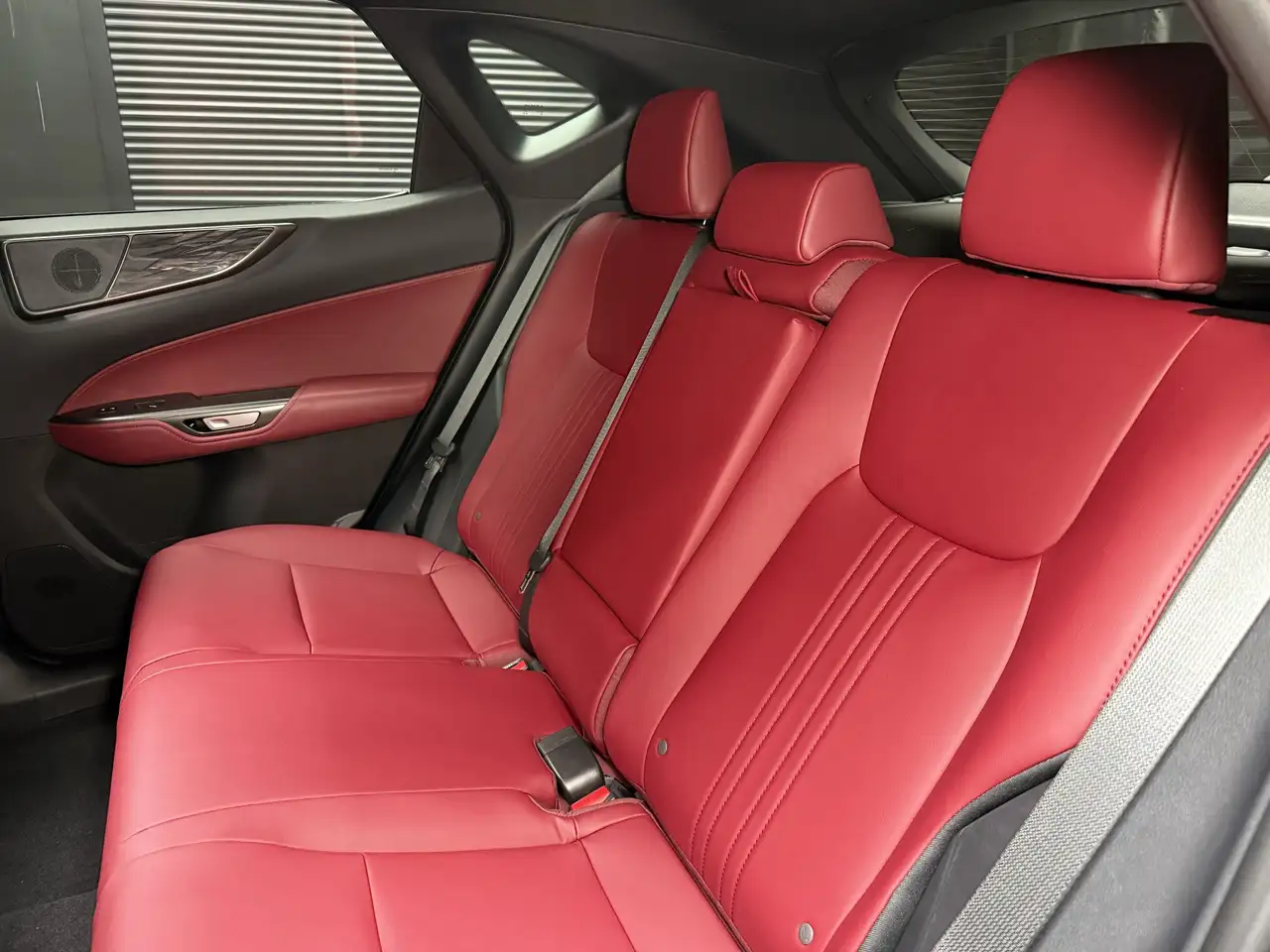 Lexus NX photo Lexus NX