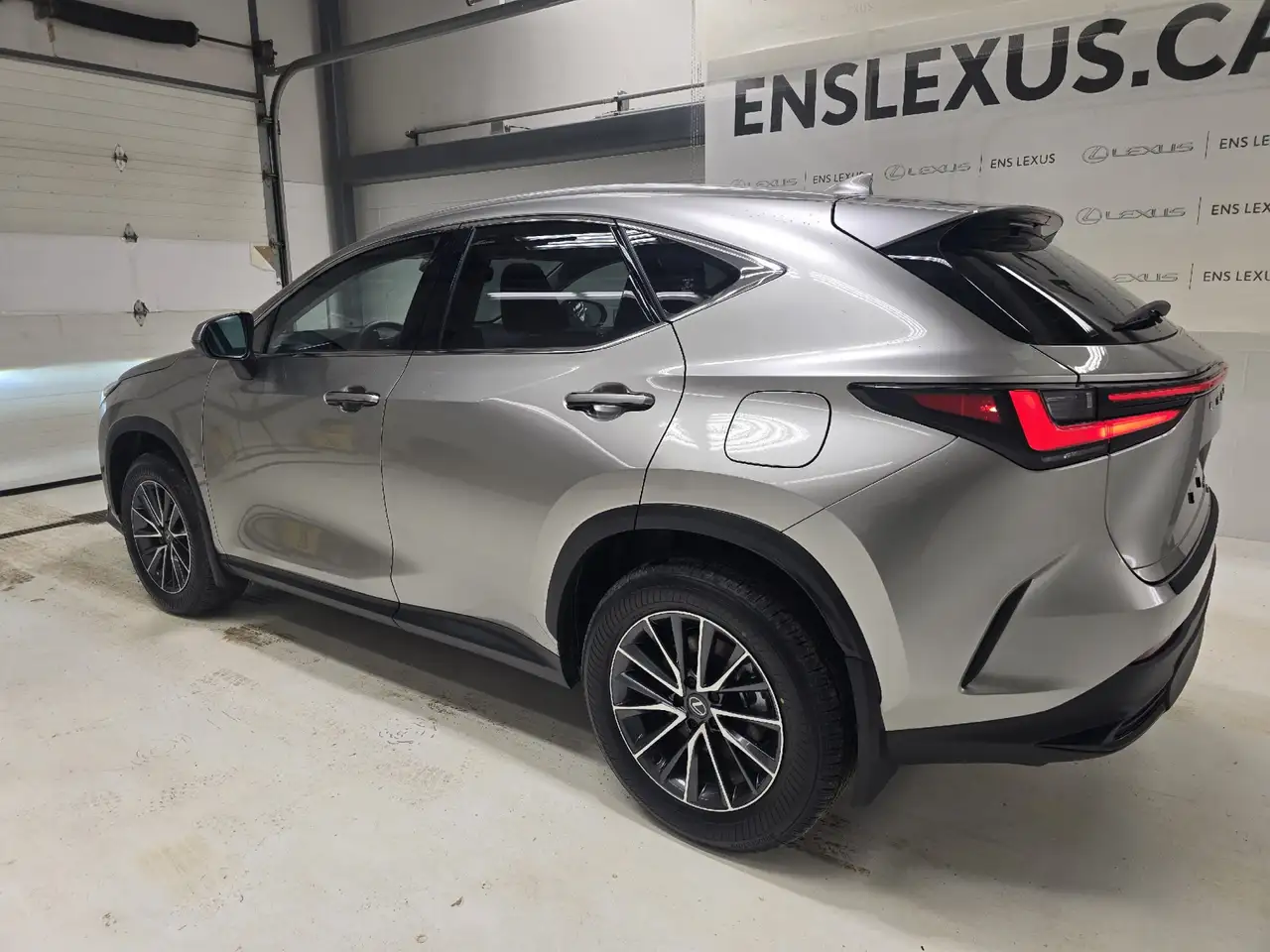 Lexus NX photo Lexus NX