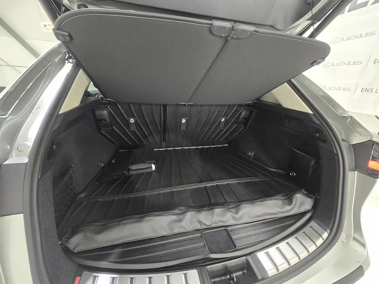 Lexus NX photo Lexus NX
