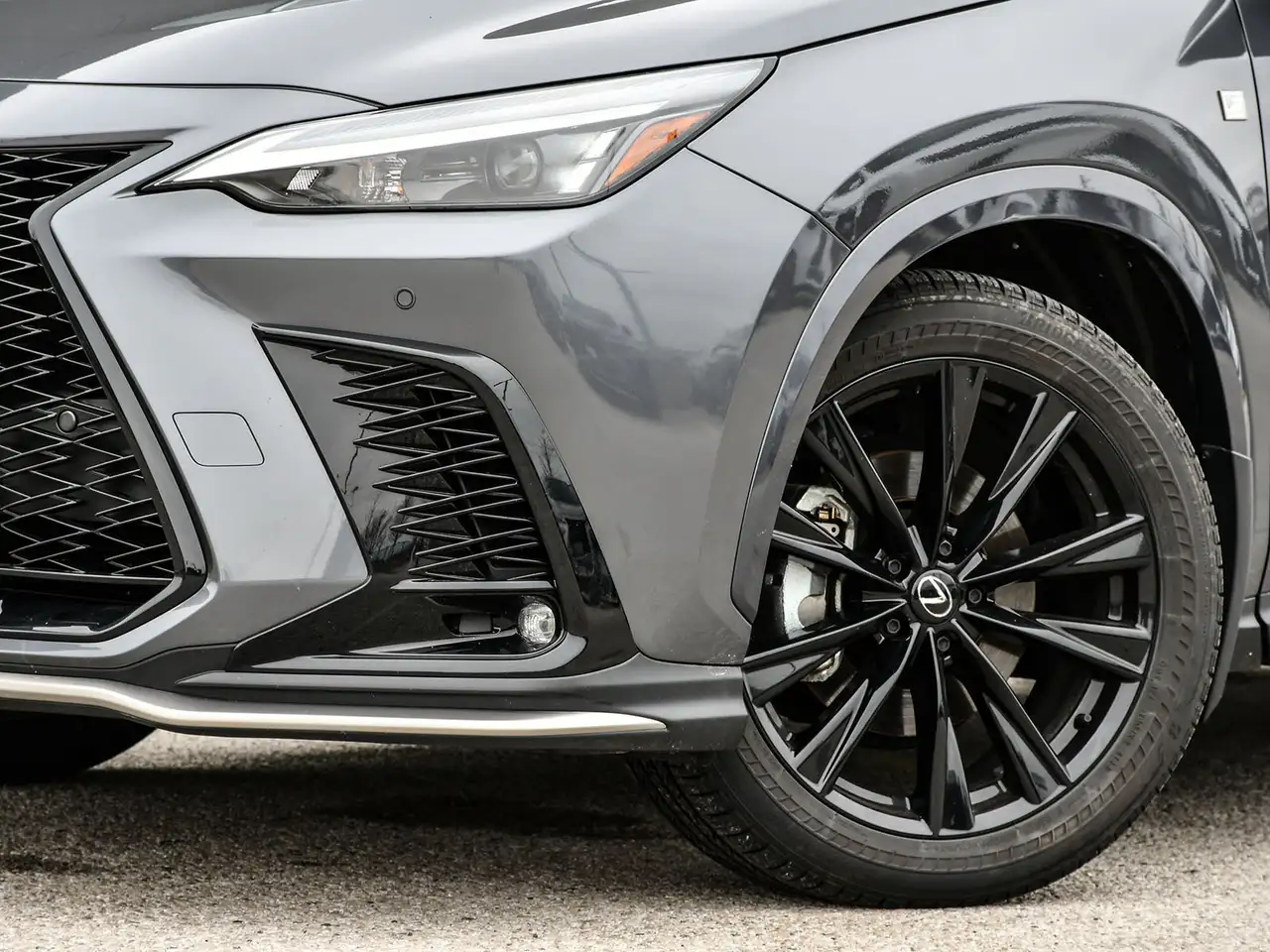 Lexus NX photo Lexus NX