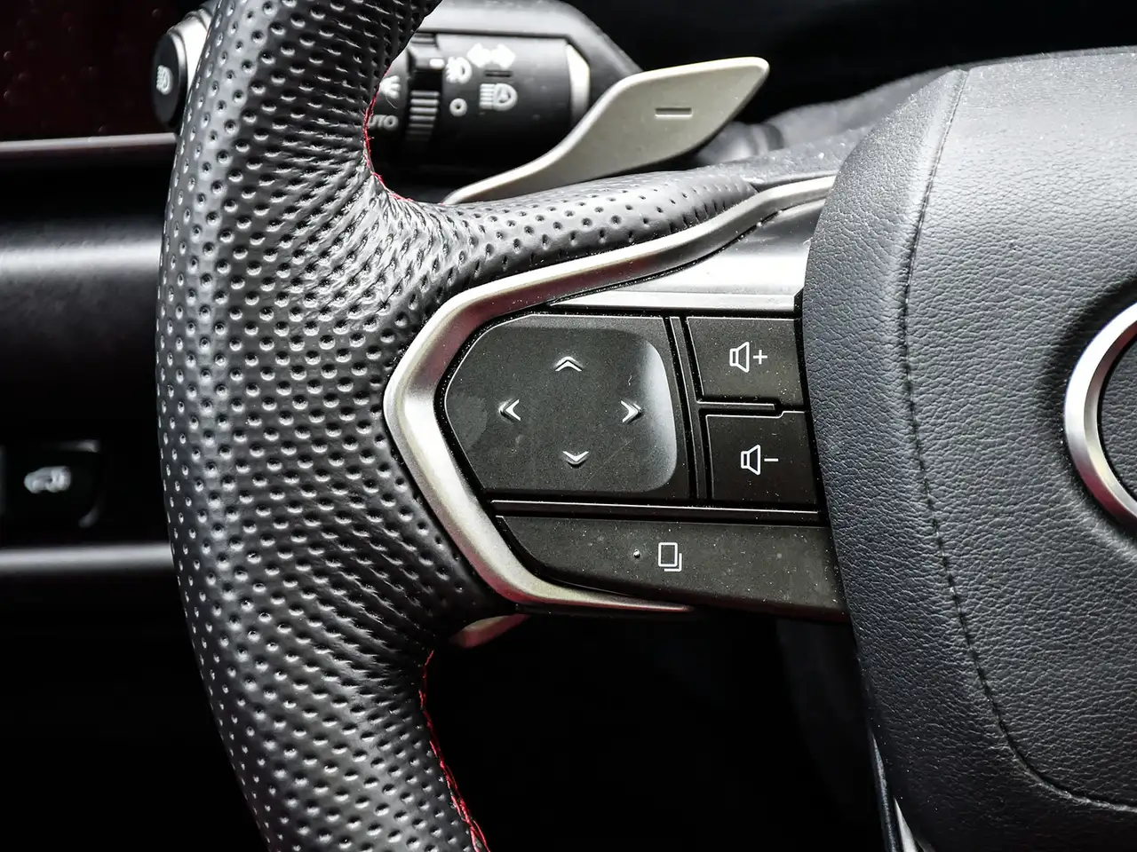 Lexus NX photo Lexus NX