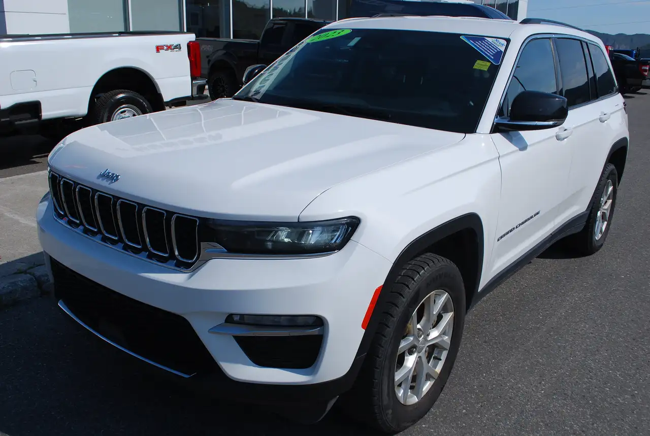 Jeep Grand Cherokee снимка Jeep Grand Cherokee