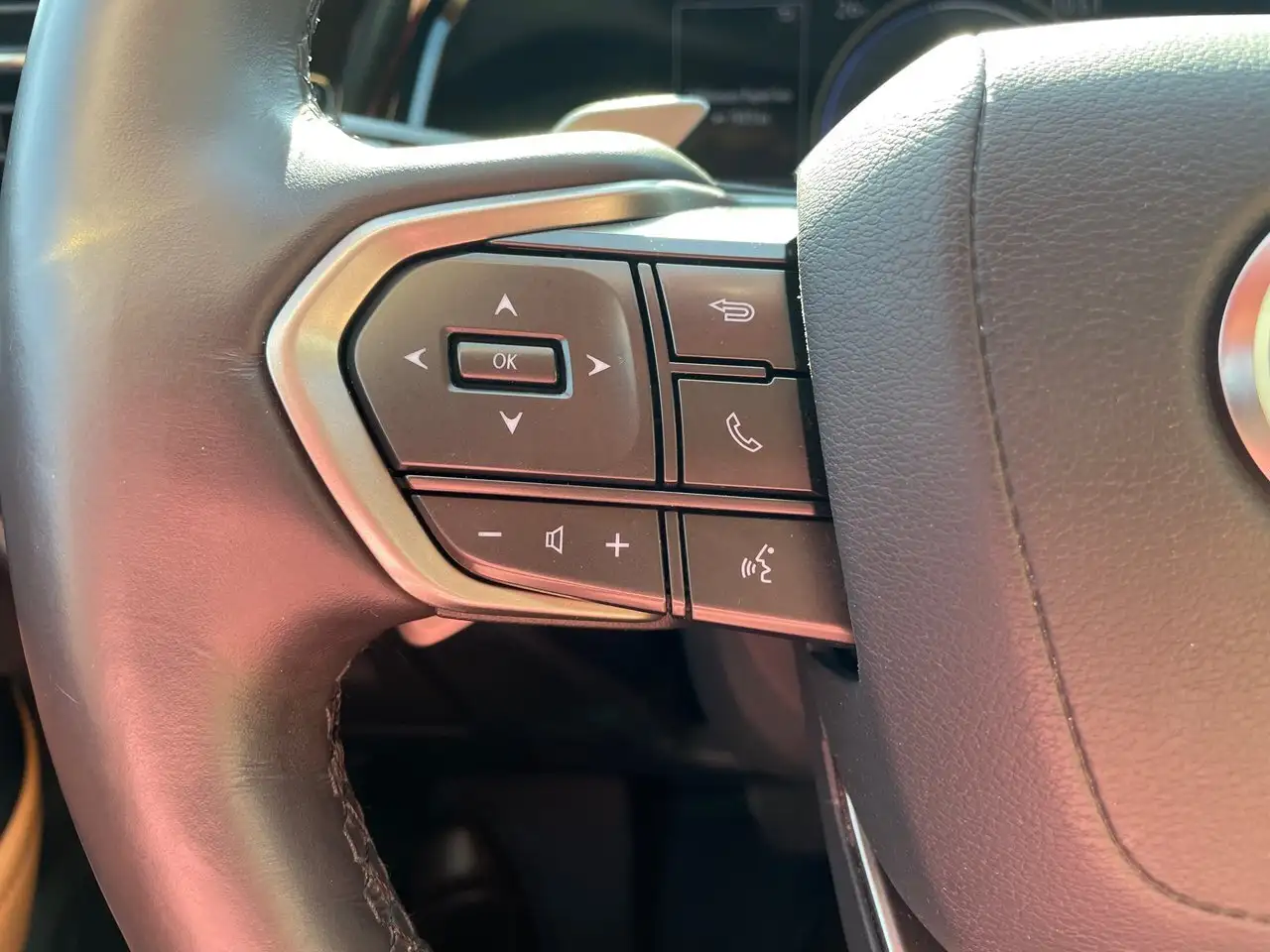 Lexus NX снимка Lexus NX