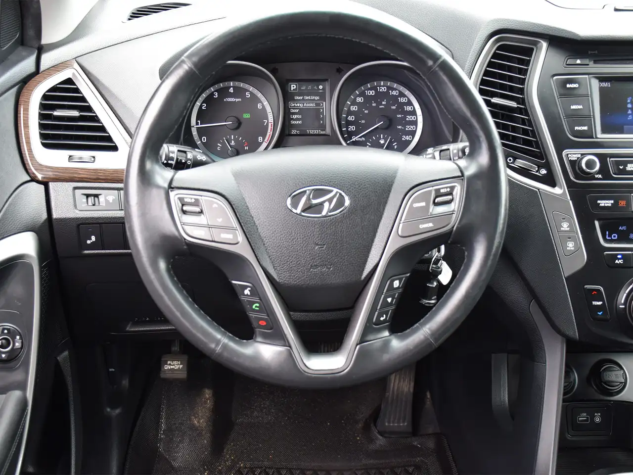 Hyundai SANTA FE снимка Hyundai SANTA FE