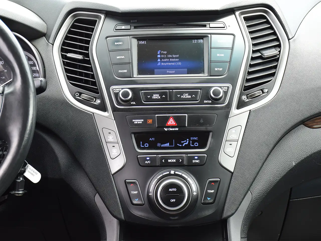 Hyundai SANTA FE снимка Hyundai SANTA FE