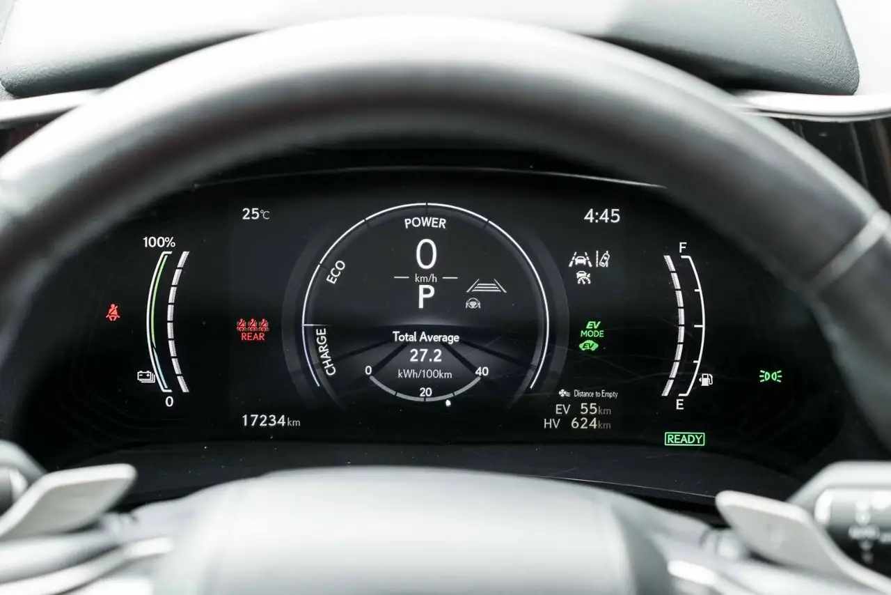 Lexus NX снимка Lexus NX