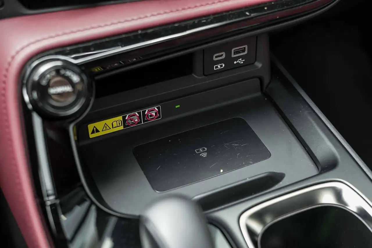 Lexus NX снимка Lexus NX