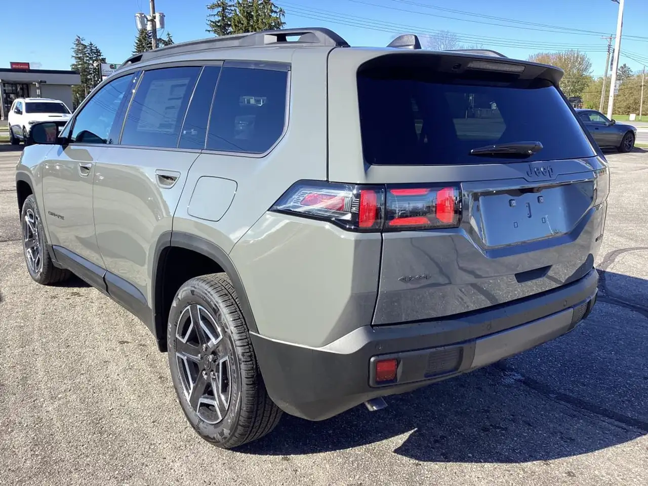 Jeep Cherokee снимка Jeep Cherokee