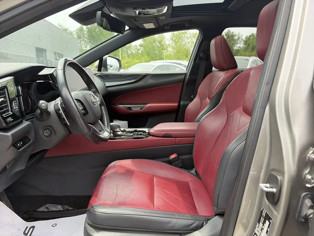 Lexus NX снимка Lexus NX