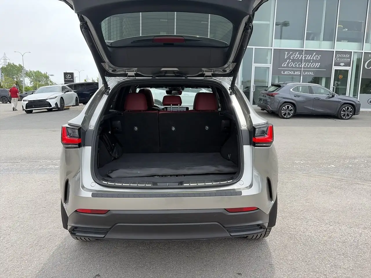 Lexus NX снимка Lexus NX
