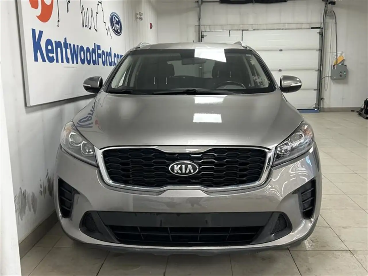 Kia Sorento снимка Kia Sorento