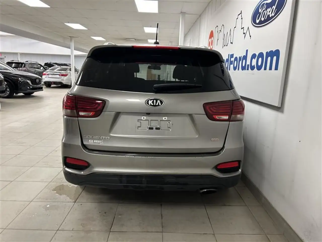 Kia Sorento снимка Kia Sorento