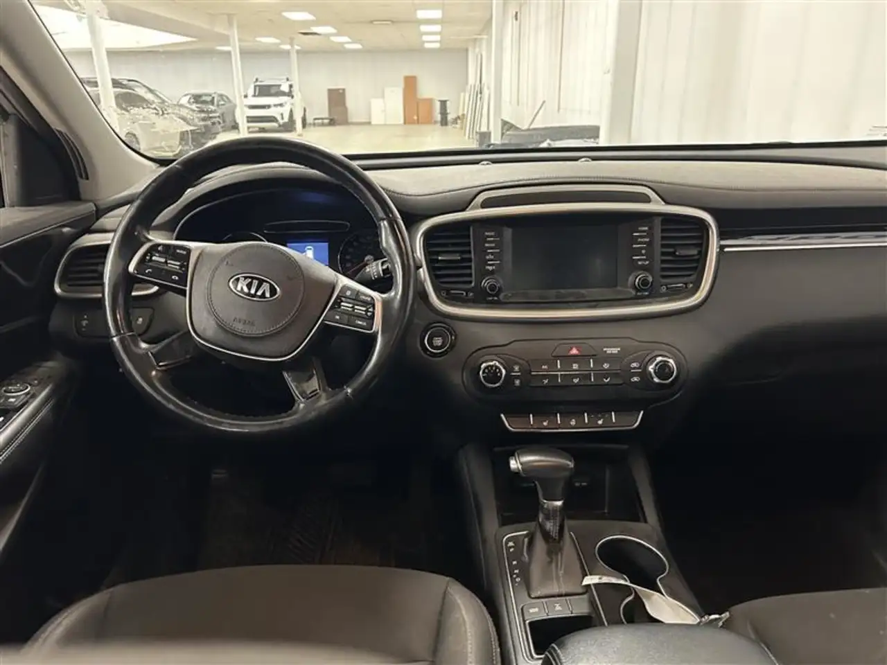 Kia Sorento снимка Kia Sorento