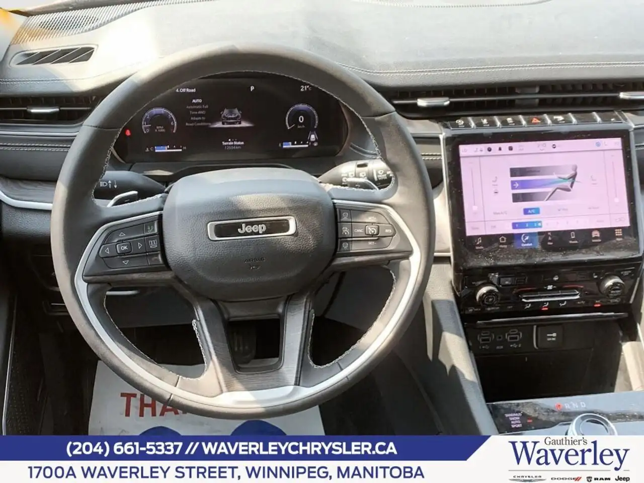 Jeep Grand Cherokee снимка Jeep Grand Cherokee