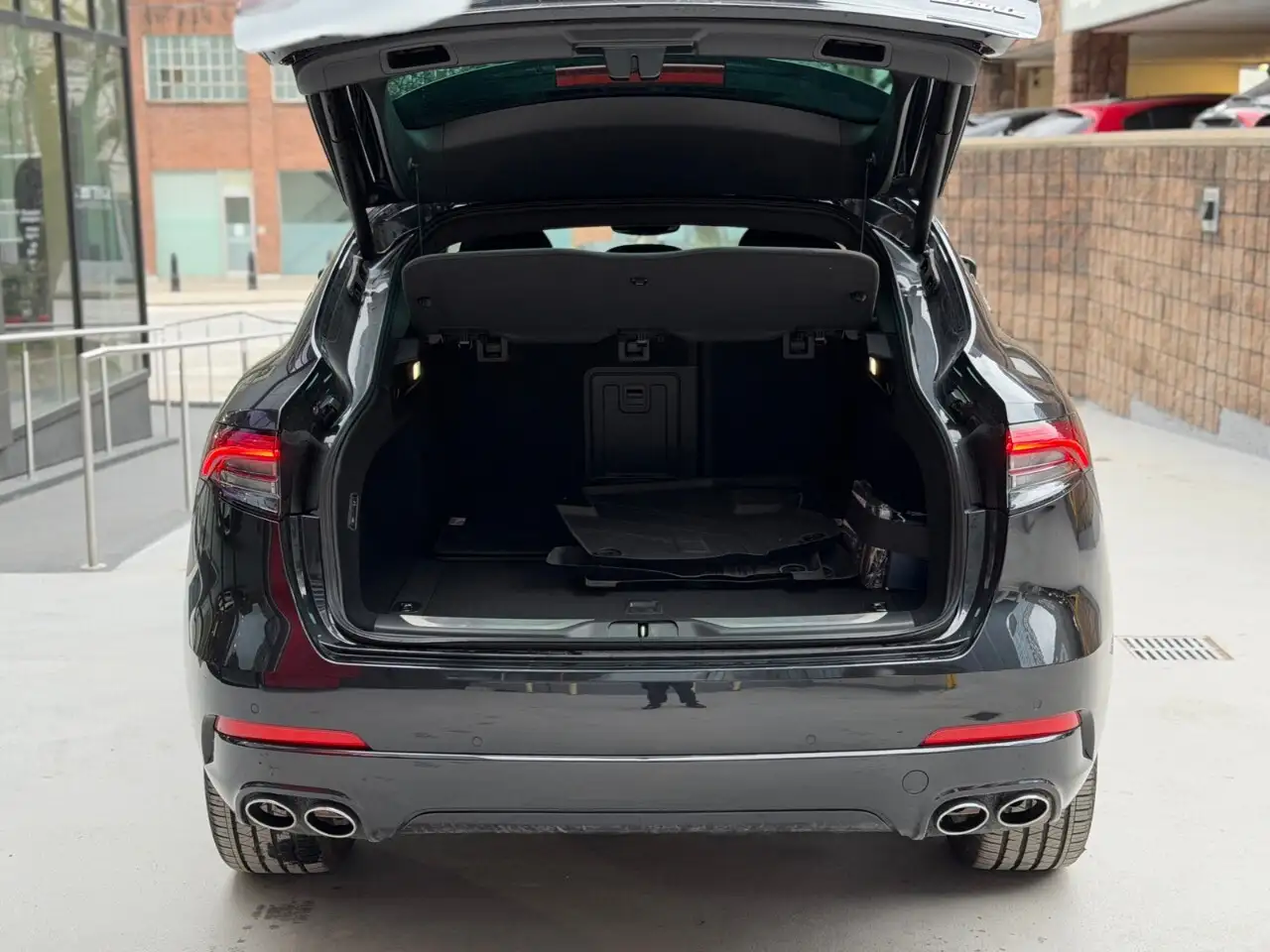 Maserati Levante fotografie Maserati Levante
