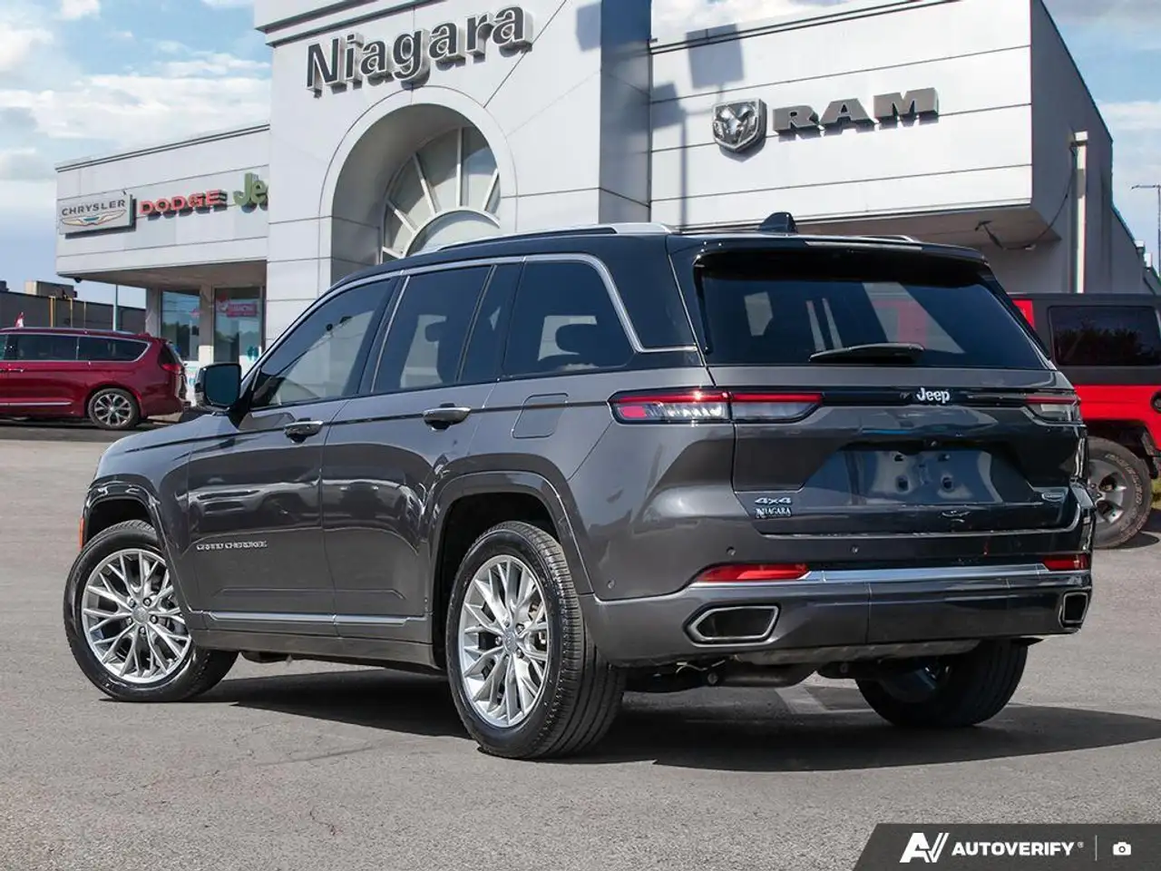 Jeep Grand Cherokee fotografie Jeep Grand Cherokee