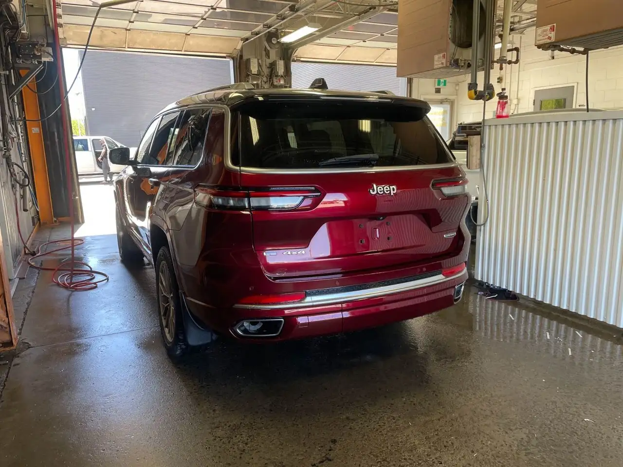 Jeep Grand Cherokee снимка Jeep Grand Cherokee