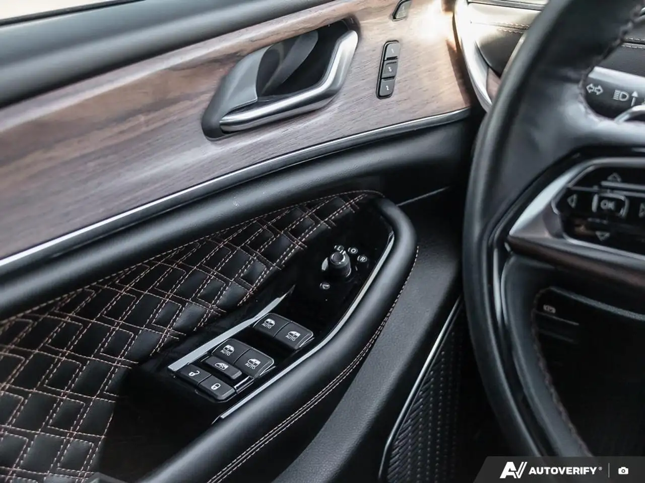 Jeep Grand Cherokee fotografie Jeep Grand Cherokee