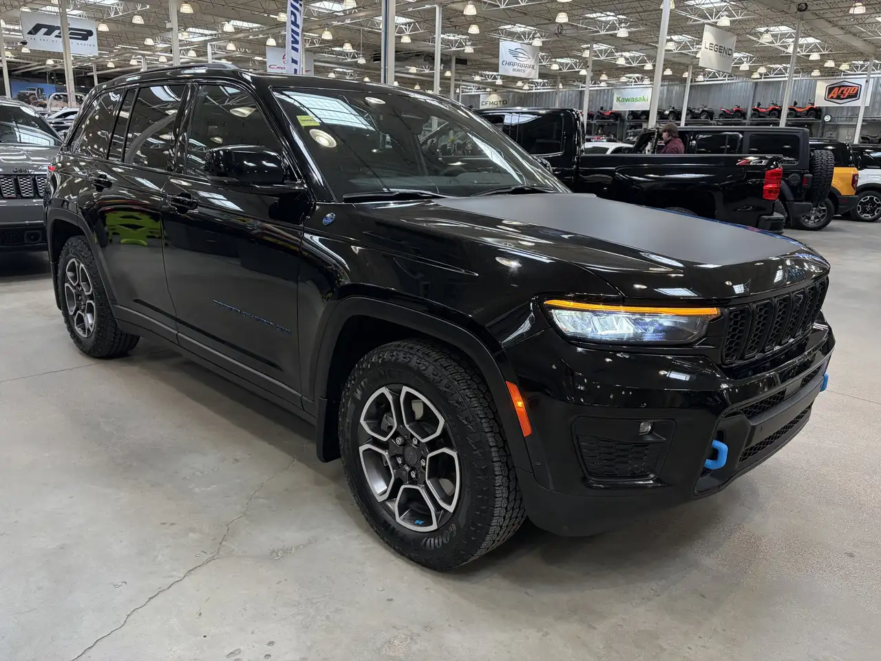 Jeep Grand Cherokee снимка Jeep Grand Cherokee