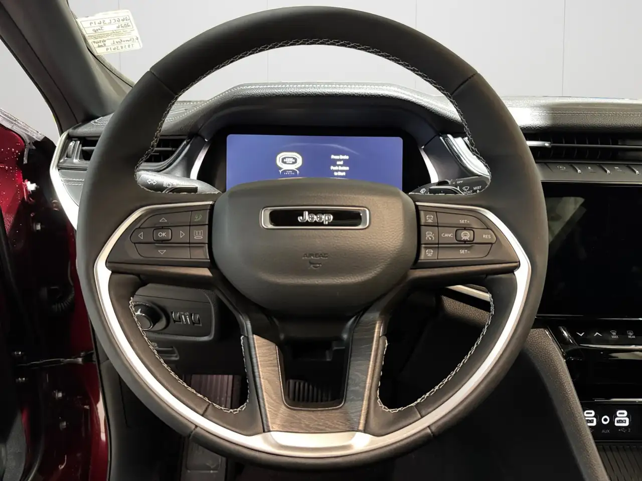 Jeep Grand Cherokee снимка Jeep Grand Cherokee