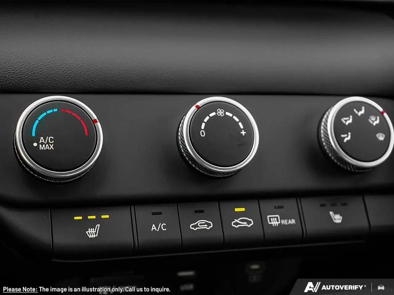 Hyundai ELANTRA photo Hyundai ELANTRA