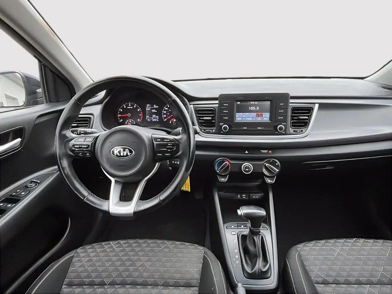 Kia Rio снимка Kia Rio